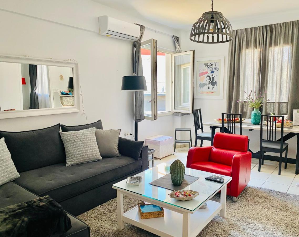 Gianna'S Apartment Central Aigio Cozy And Shining Kültér fotó
