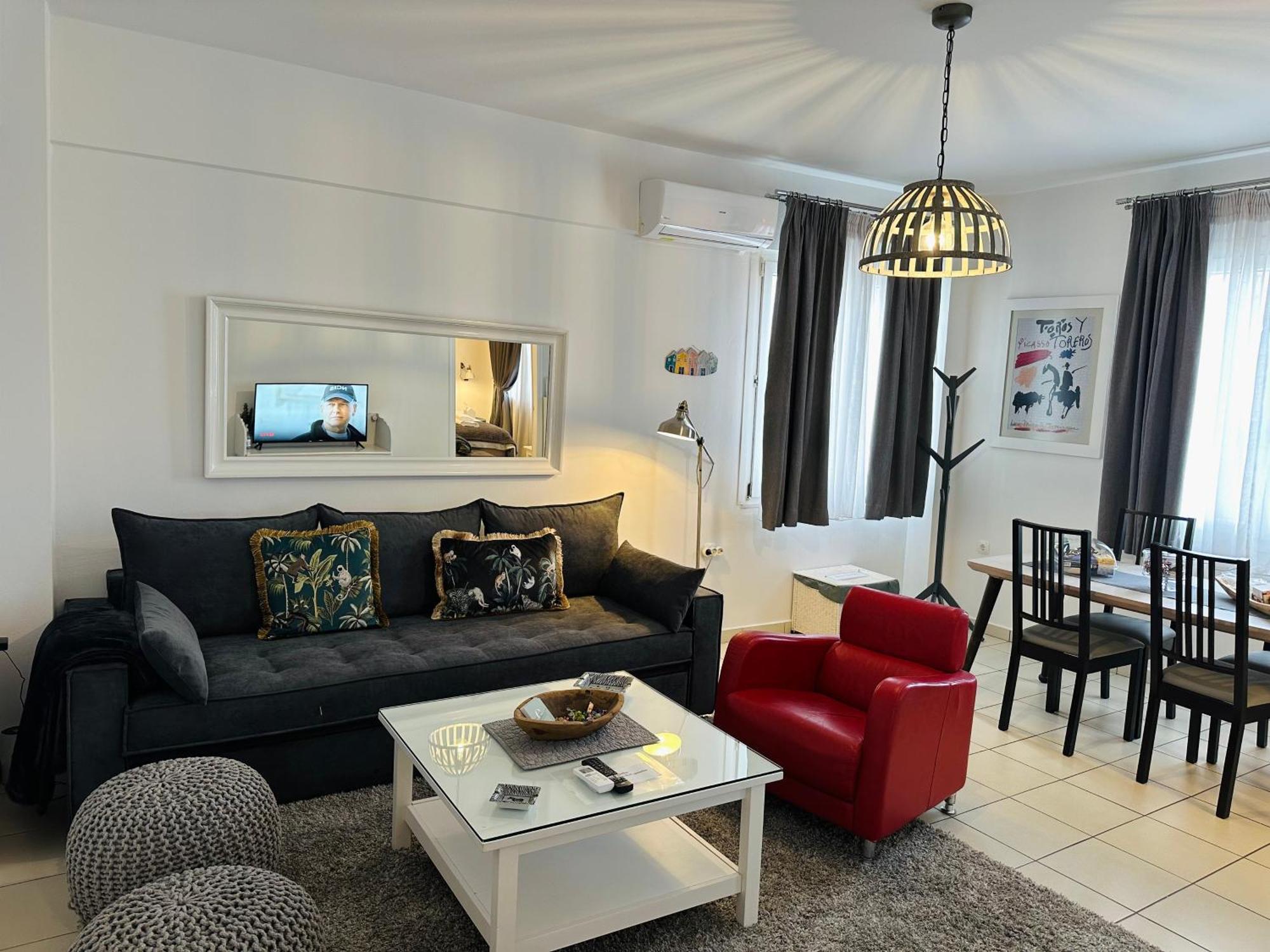 Gianna'S Apartment Central Aigio Cozy And Shining Kültér fotó